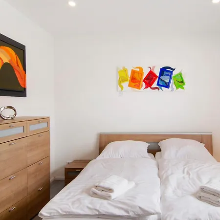 Smolly's Apartment